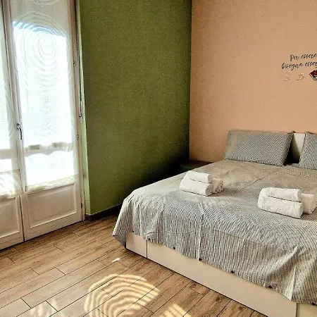 House Valentina شقة